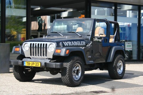 Jeep-Wrangler-1